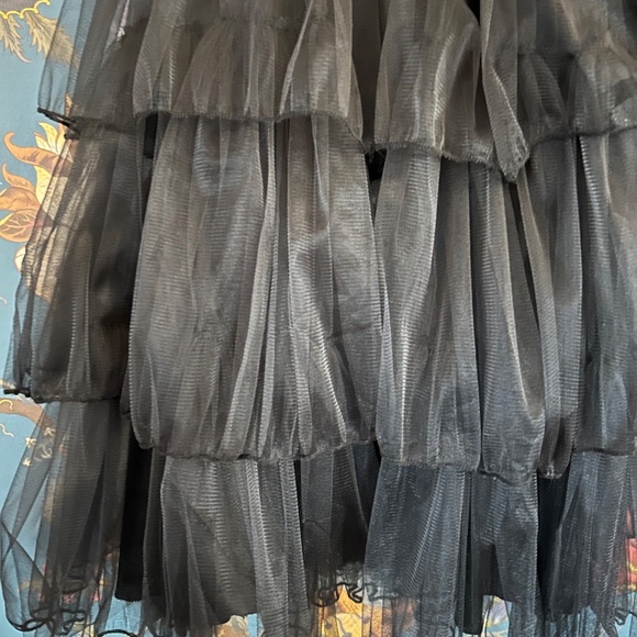 Wednesday Adams Black Tulle Layered Dress Size 7-8 - Picture 2 of 3